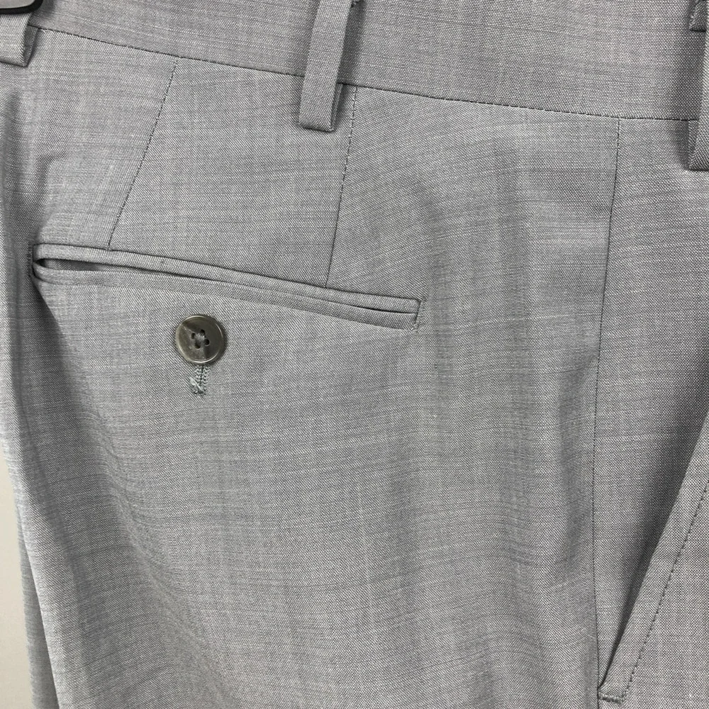 Calvin Klein Men's 2-pc Slim Fit Suit Jacket 42S Pants‎ 38W 32L Wool Blend Grey
